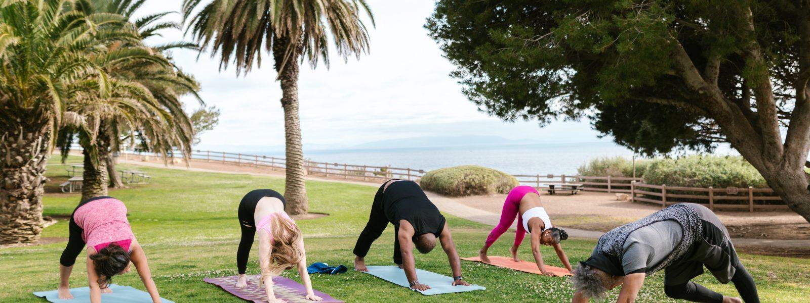 book-yoga-retreat-seaside-beach-tejomaia-retreats