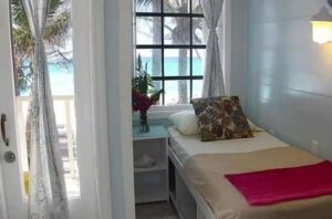 Sivananda Ashram Yoga Retreat Bahamas–Beach Hut Shared
