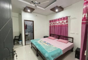 Rishikesh Yog Nirvana, Rishikesh India–Private Room