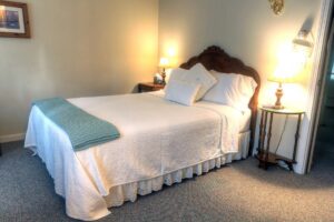 enLiven at The Green River–Single Room