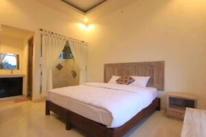 Firefly Retreat Bali–Standard Double Room